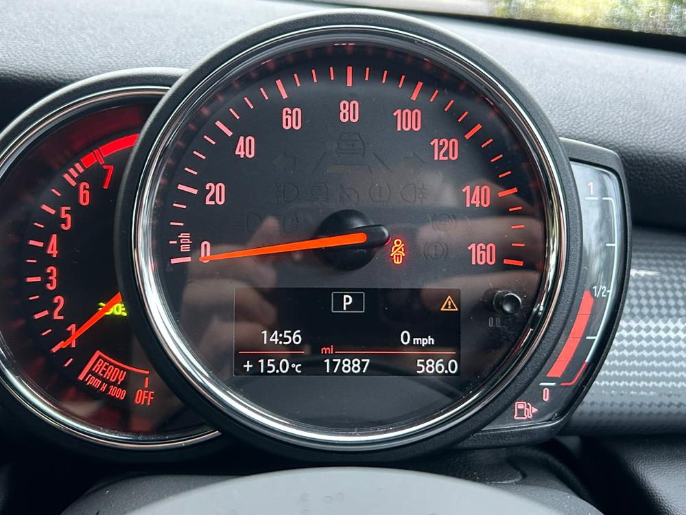 Used MINI Convertible GJ21ULV 40