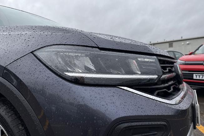 VOLKSWAGEN T-CROSS Photo 20
