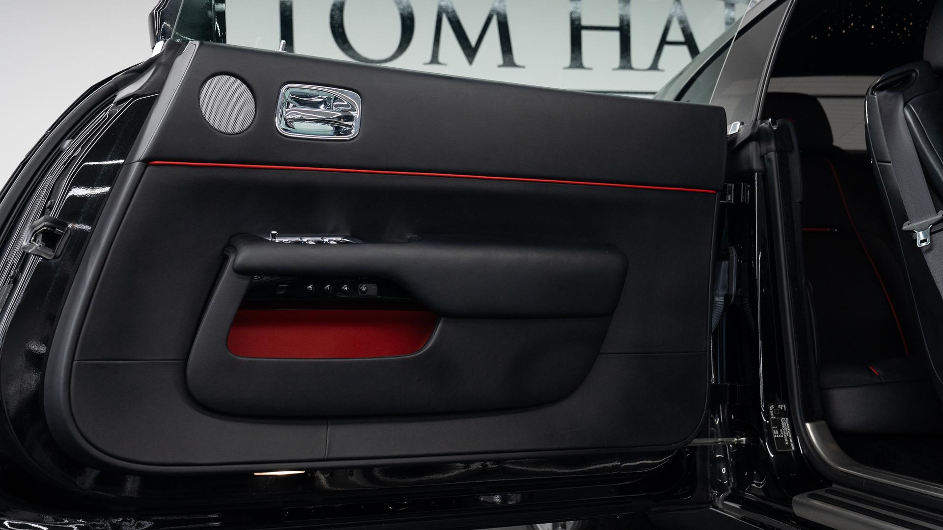 Rolls-Royce Wraith Photo e82bd446-d400-43c3-9bd2-445c9c209990.jpg