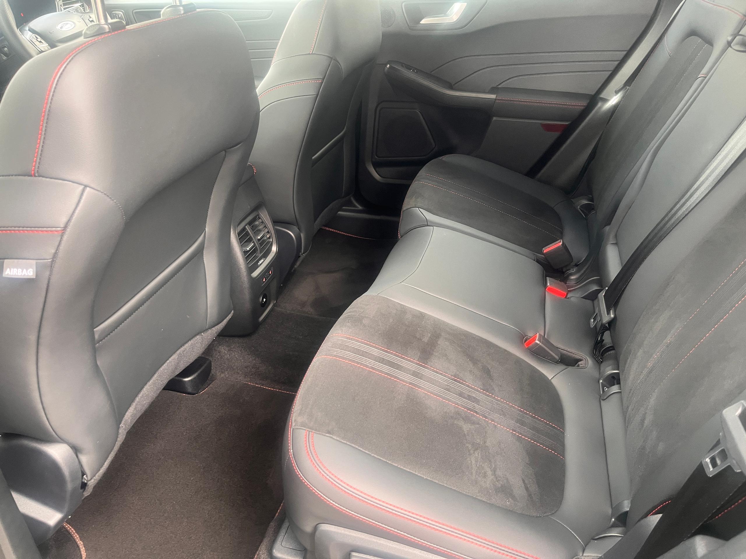 Used Ford Kuga EO75XHA 28