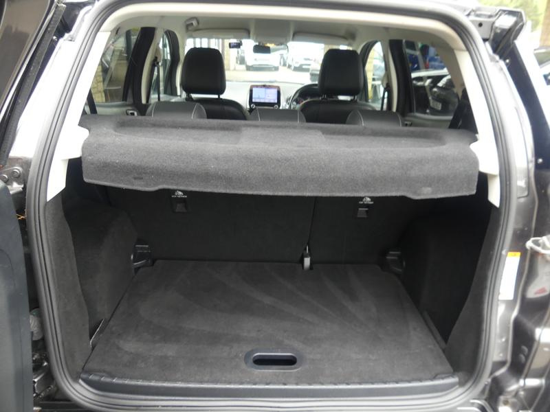 Ford EcoSport Photo e83fcff5-2c21-49fc-b320-cc1d0b57551e.jpg