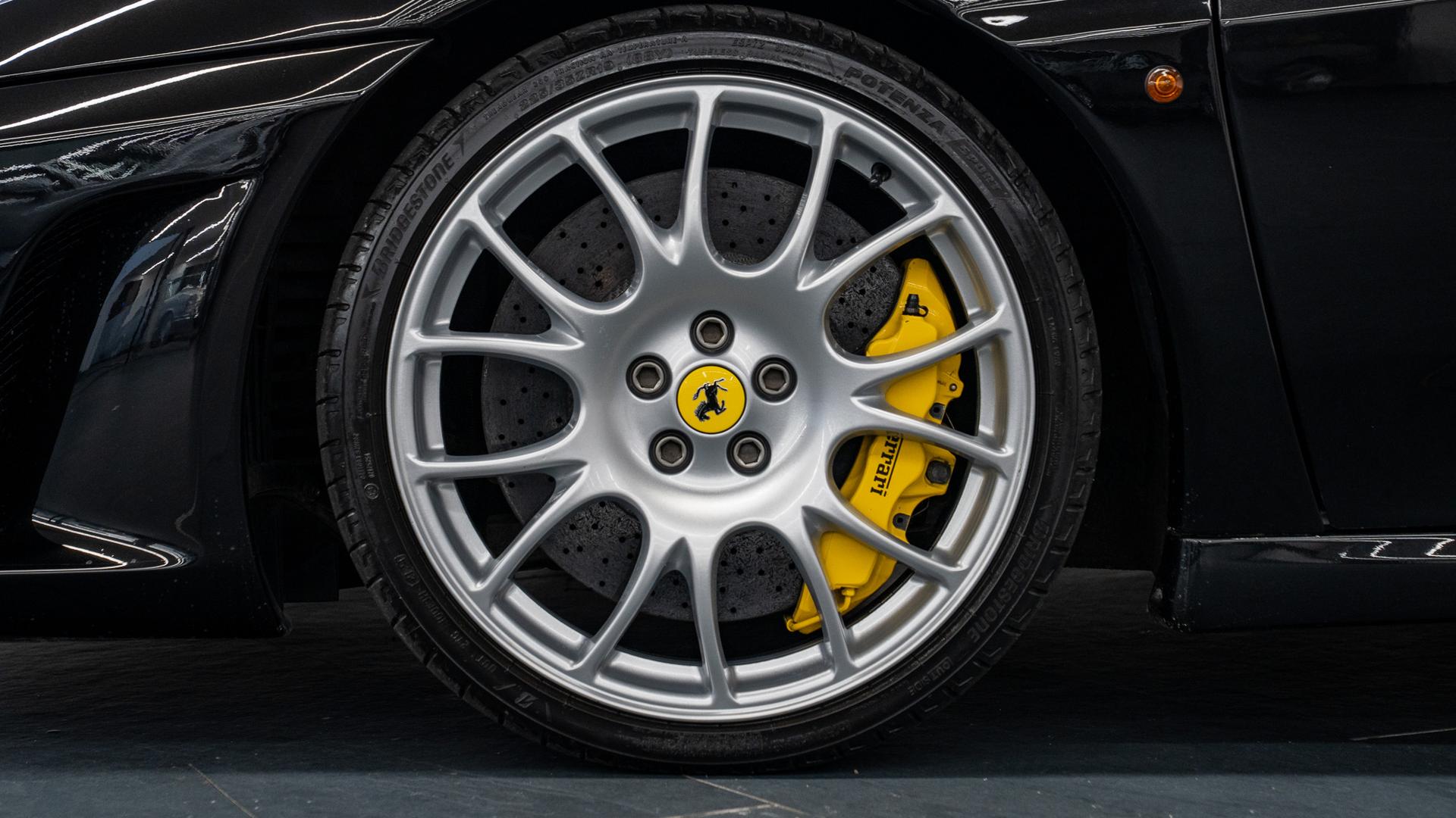 Ferrari F430 Photo e849c8bd-8e13-4041-891a-0325ac63cb25.jpg