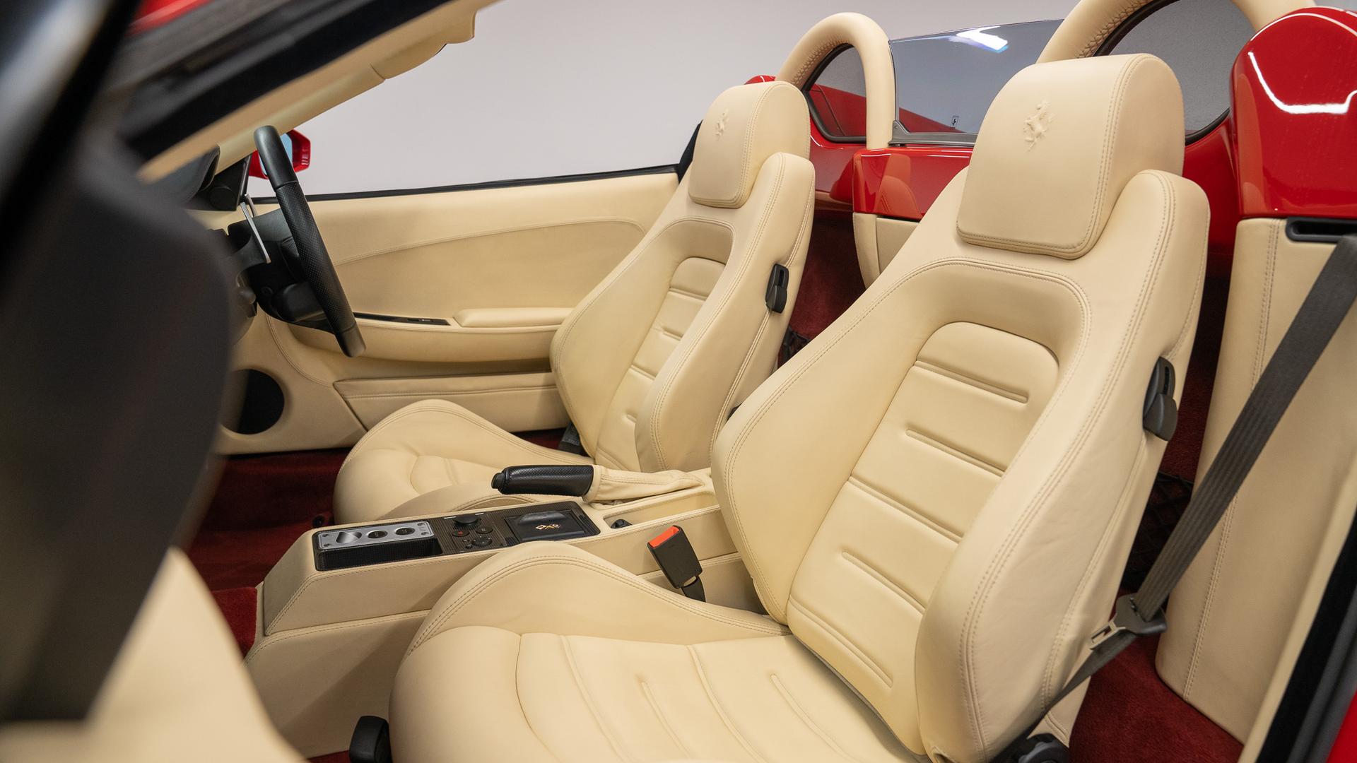 Ferrari F430 Photo e851b4c8-cc66-4d7c-9cbc-31fbcaad2e67.jpg