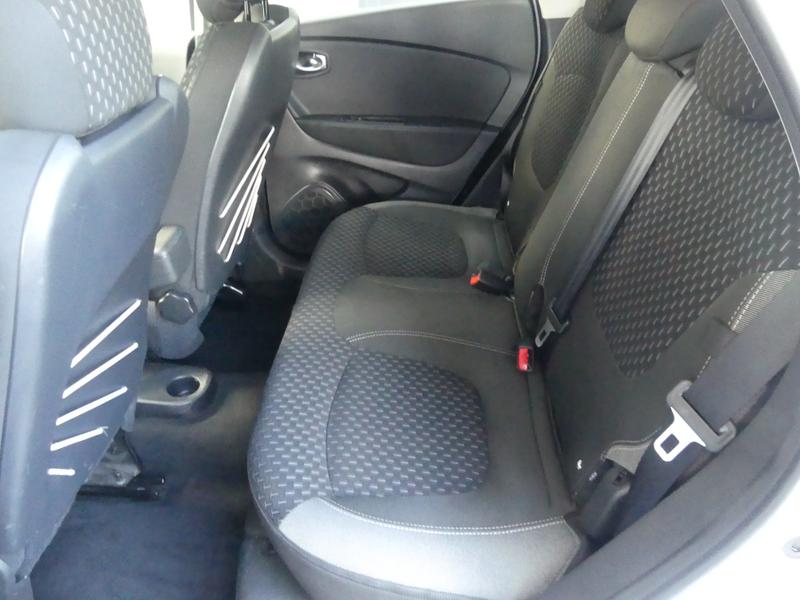 Renault Captur Photo e852a658-af77-4caf-b665-9ef56aee5b60.jpg