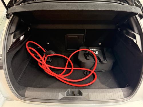 Vauxhall Astra Electric Photo e853c2a0-936f-4394-86db-876c690c04a8.jpeg
