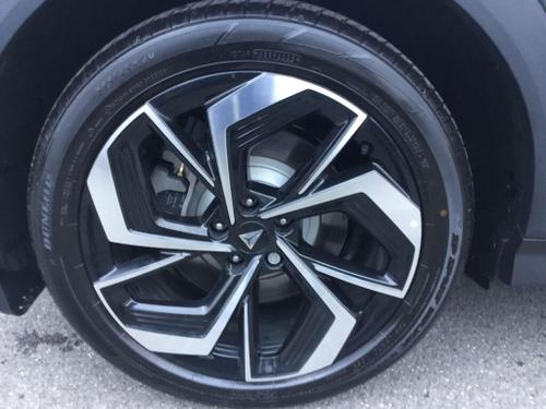 Changan Deepal S07 Photo e857cc53-8bdb-454d-9cc8-07610c536d1b.jpg