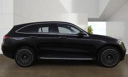 Mercedes-Benz EQC Photo 1