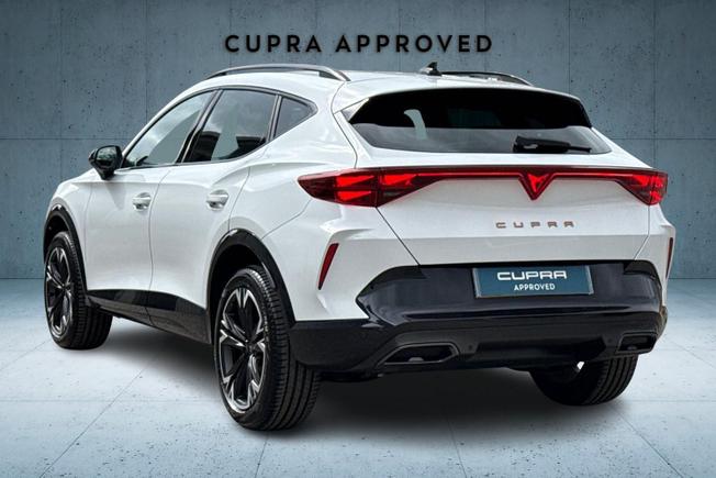 CUPRA Formentor Photo 3