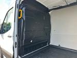 Ford Transit Photo 8