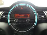 MINI Hatch Photo 11
