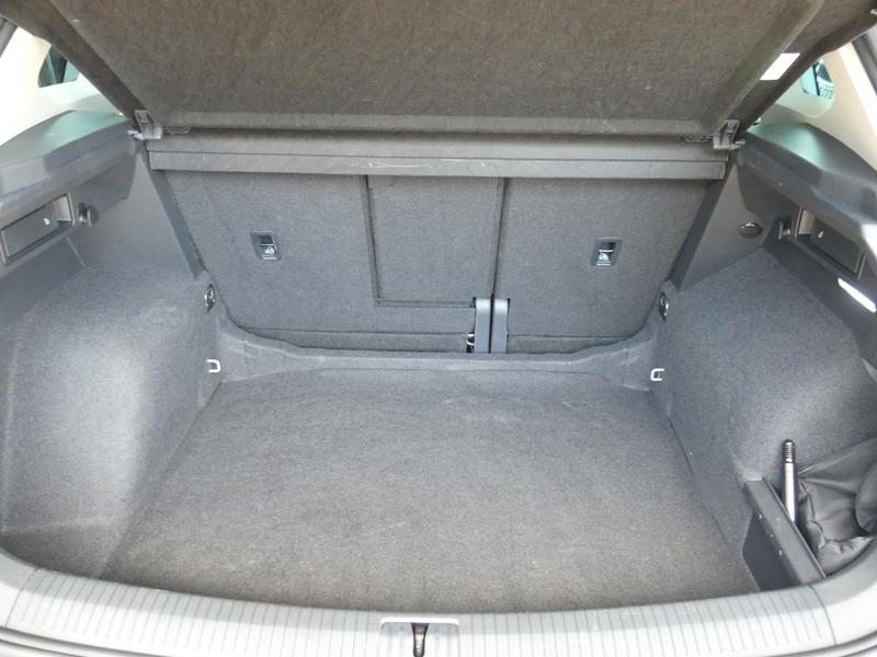 Volkswagen Tiguan Photo e8a129bd-956e-40f9-8a6a-9b2475e04751.jpg
