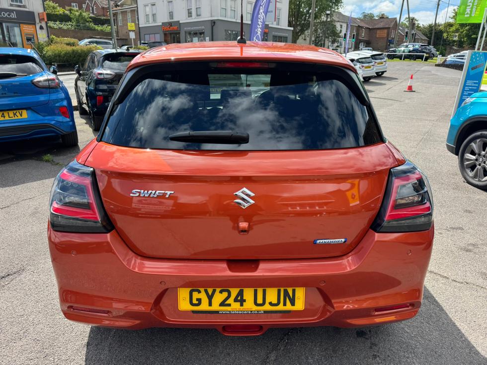 Suzuki Swift Photo e8b2a887-d795-4d1b-85d3-b2502e09c6d9.JPEG