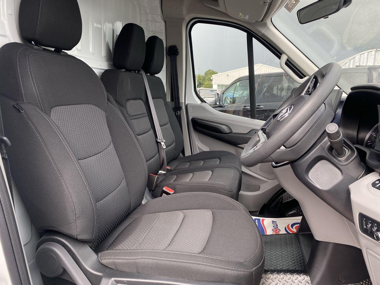MAXUS DELIVER 9 LWB RWD 2.0 D20 150 - vehicle photo 9 for sale on PureCar