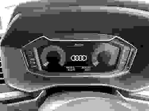 Audi A1 Photo e8ccb1bd-bdba-42a6-a23d-2651bcf05c34.jpg