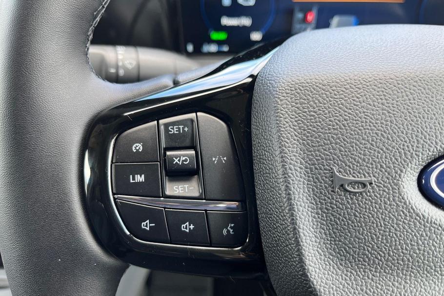 Used Ford TRANSIT CUSTOM L1DCIVPHEV08 9
