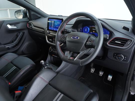 Ford Puma Photo e8ef9b8d-e6ad-43c3-adf8-5904e842c6aa.jpg