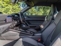 PORSCHE 911 Photo 4
