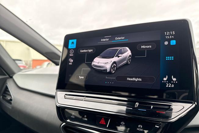 VOLKSWAGEN ID.3 Photo 30