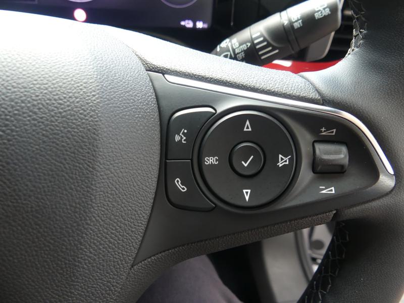 Vauxhall Mokka Electric Photo e91a8287-8146-44d6-aef2-f0e6366dfebd.jpg