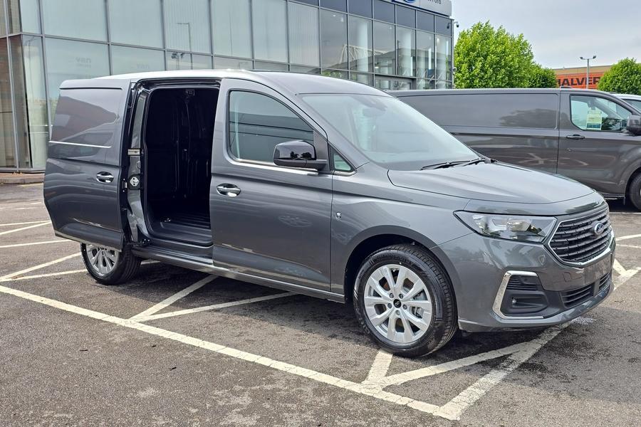 Ford TRANSIT CONNECT Photo e940a89f-179b-4fd7-b5dc-857640b0d1cb.jpg