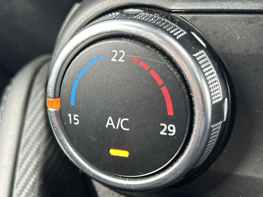 Mazda Mazda2 Photo e94f8fba-0e6e-4ae1-9f8a-4209a8fadc26.jpg