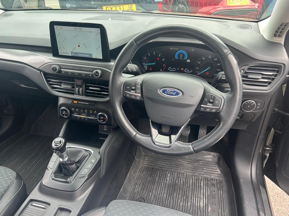 Ford Focus Photo e9523ec9-14af-4681-a0ea-219817190081.jpeg