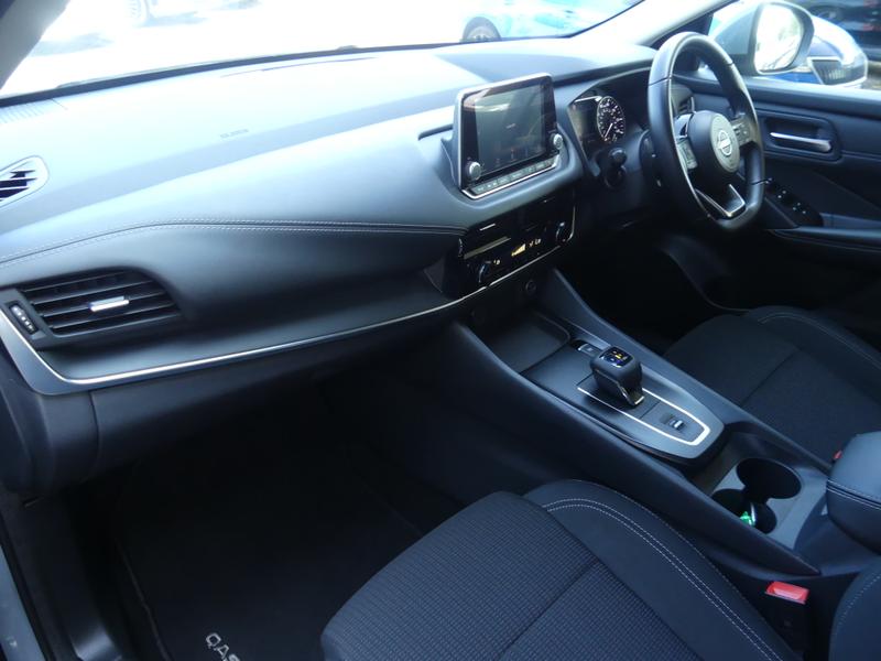 Nissan Qashqai Photo e979ffe0-b3ee-4d9a-853b-910e81dc2541.jpg