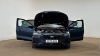Ford Focus Photo 8