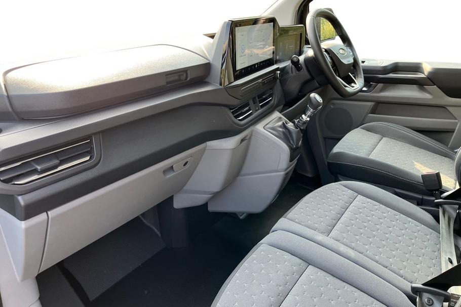 Used Ford TRANSIT CUSTOM CUSTOMLTD22 4