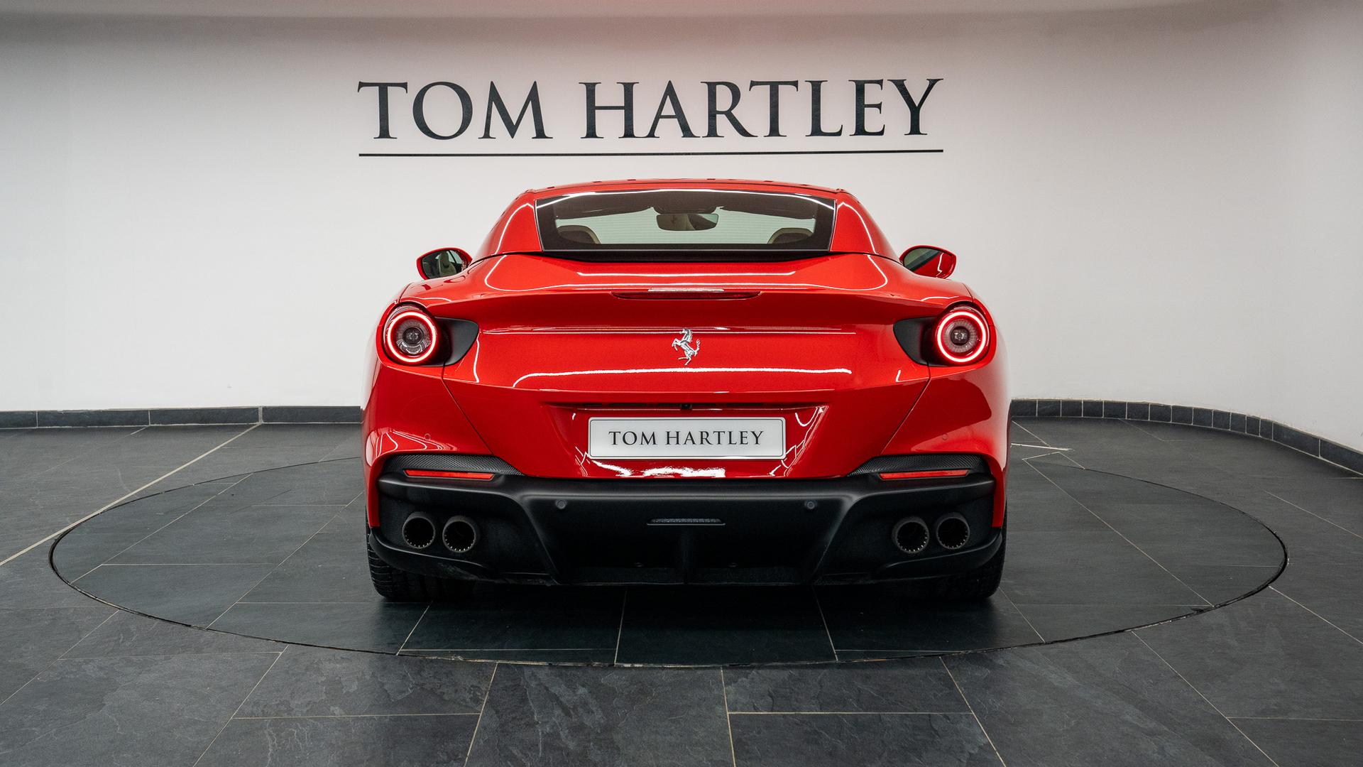 Ferrari Portofino Photo e984a336-0cfd-4222-bb0f-524f4606477e.jpg
