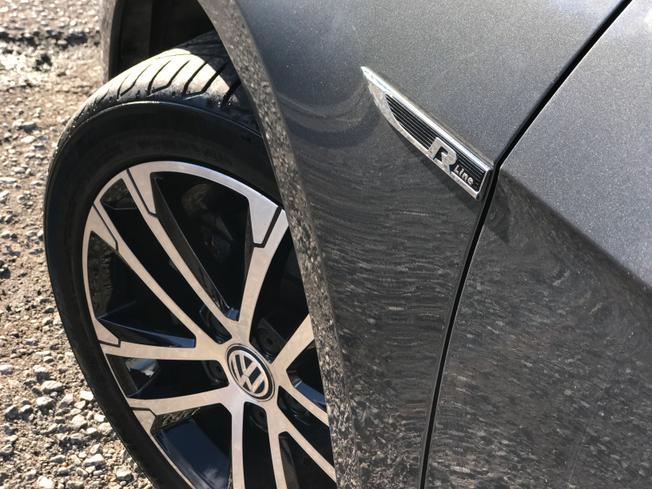 Volkswagen Golf Photo 22