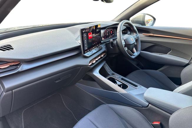 CUPRA Terramar Photo 2