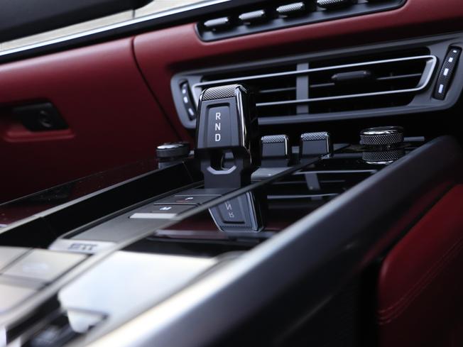 PORSCHE 911 Photo 23