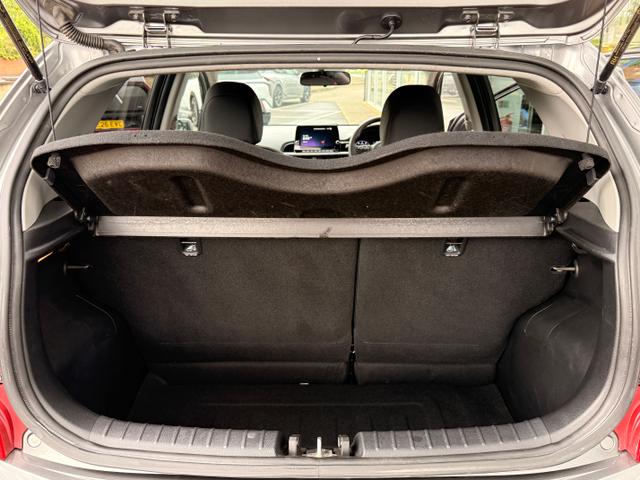 Kia Picanto Photo e9a8b4b2-ac6a-4a85-aef6-b1b07ce058ff.jpg