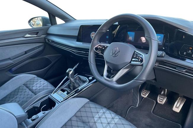 VOLKSWAGEN Golf Photo 8
