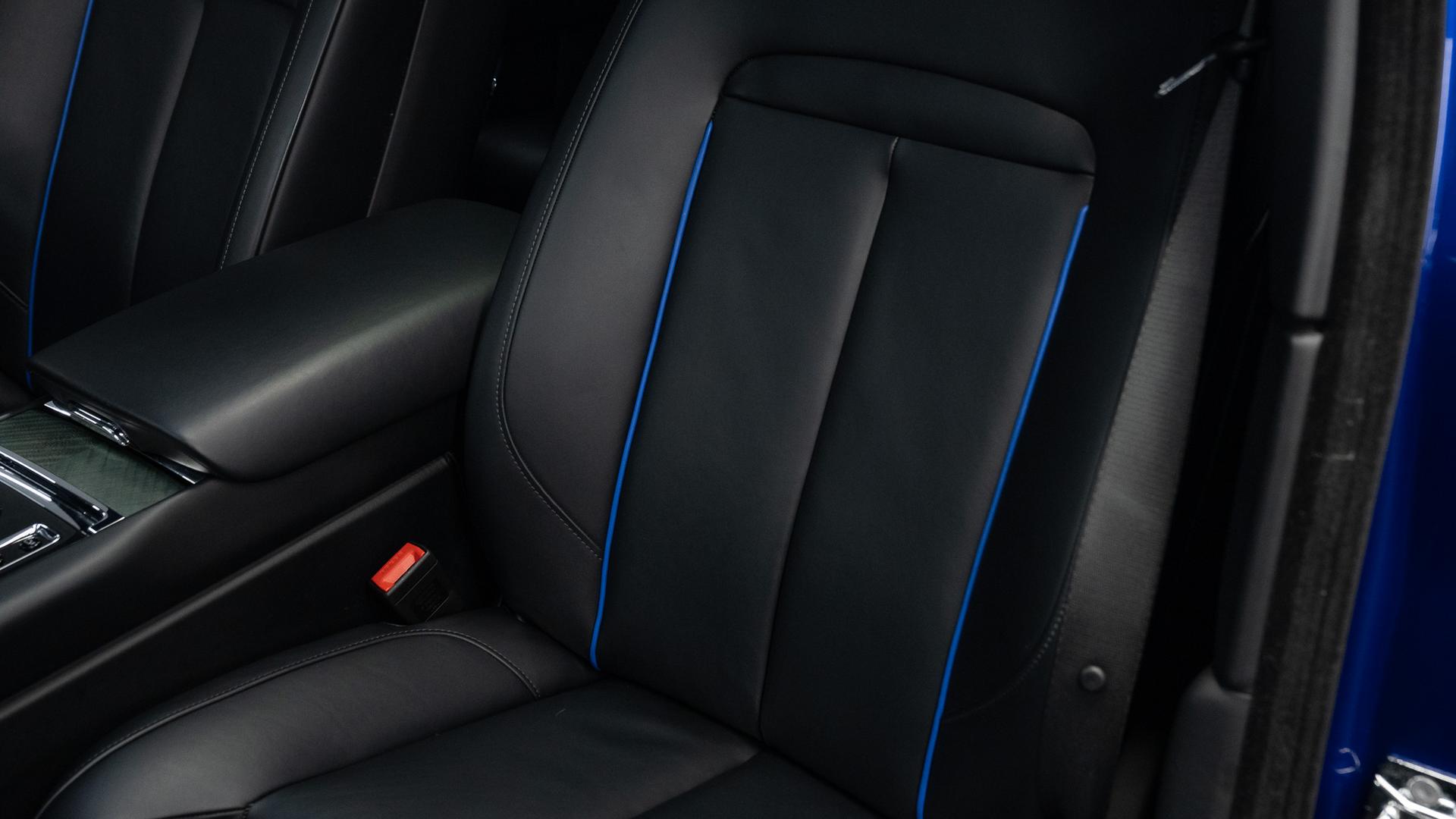 Rolls-Royce Cullinan Photo e9aeb3c1-c058-4714-b9b7-c3bb72b2dc50.jpg