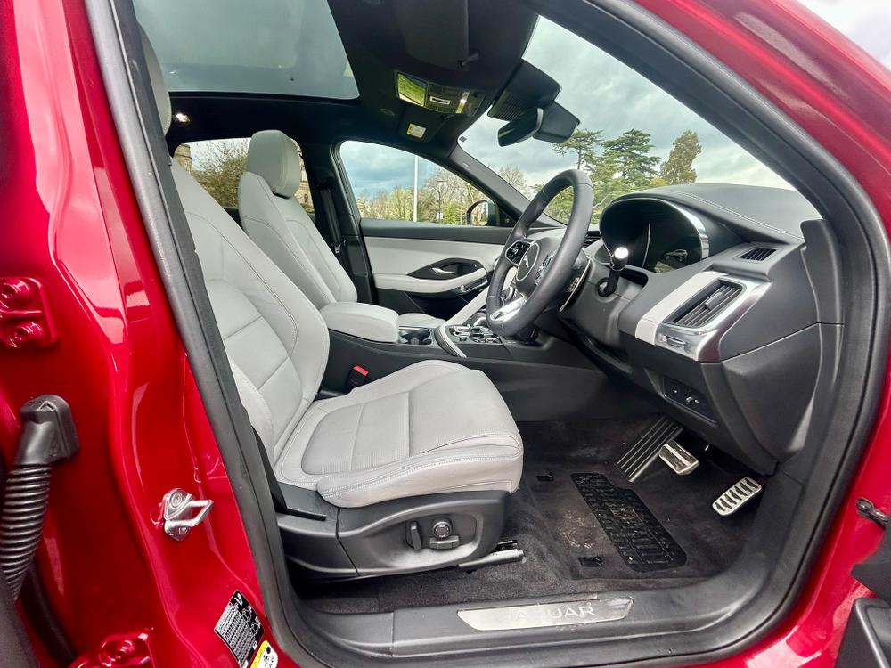 Used Jaguar E-PACE HK24LKV 17