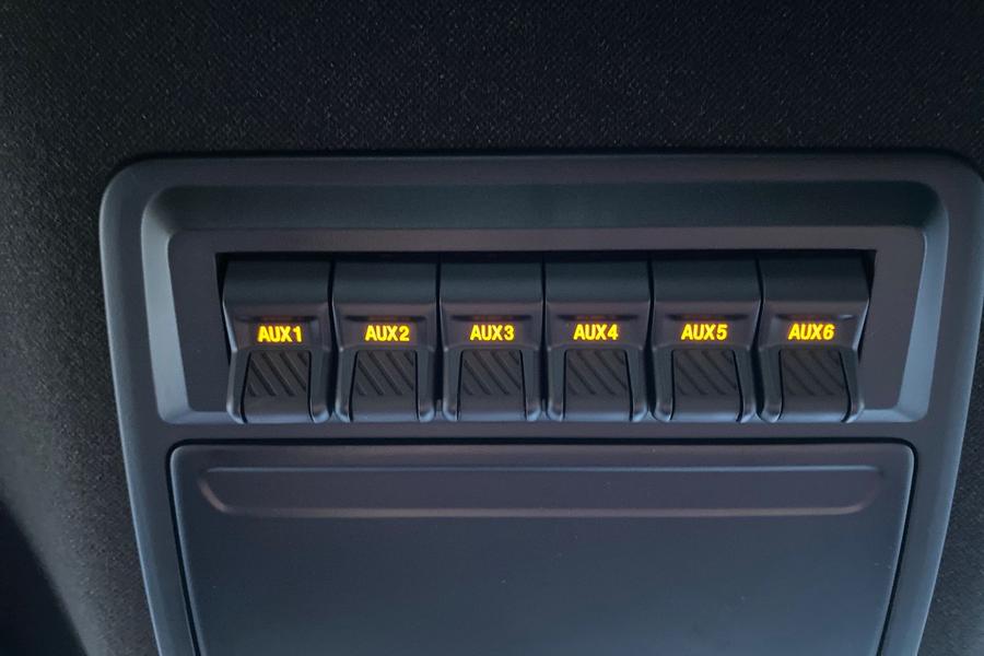 Ford RANGER Photo e9bfaeca-97ca-43d3-8a66-e21a3565d869.jpg