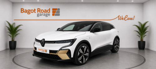 Used 2023 Renault Megane E-Tech Iconic EV60 220hp 100% Electric Glacier White at Bagot Road