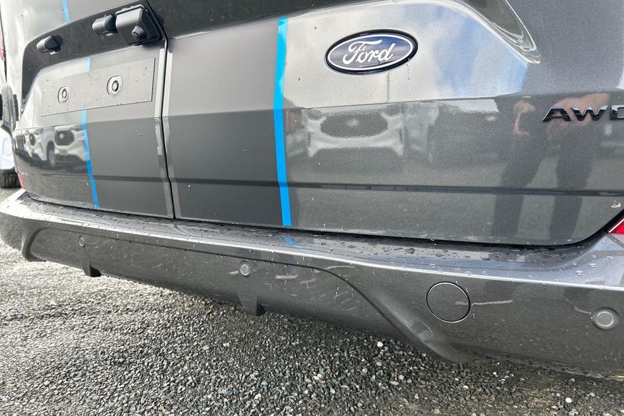 Ford TRANSIT CUSTOM Photo e9cb6130-ef66-44d8-9013-802843d31742.jpg