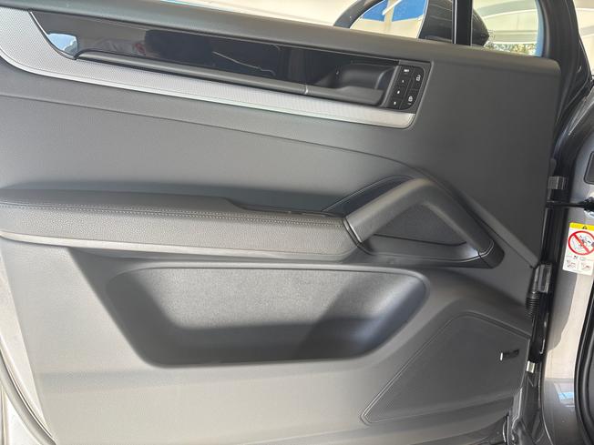 PORSCHE Cayenne Photo 20