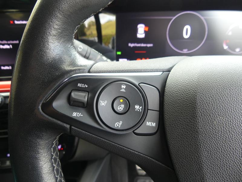 Vauxhall Mokka Photo e9f691f7-4dba-46ff-963e-c17fce6a9179.jpg