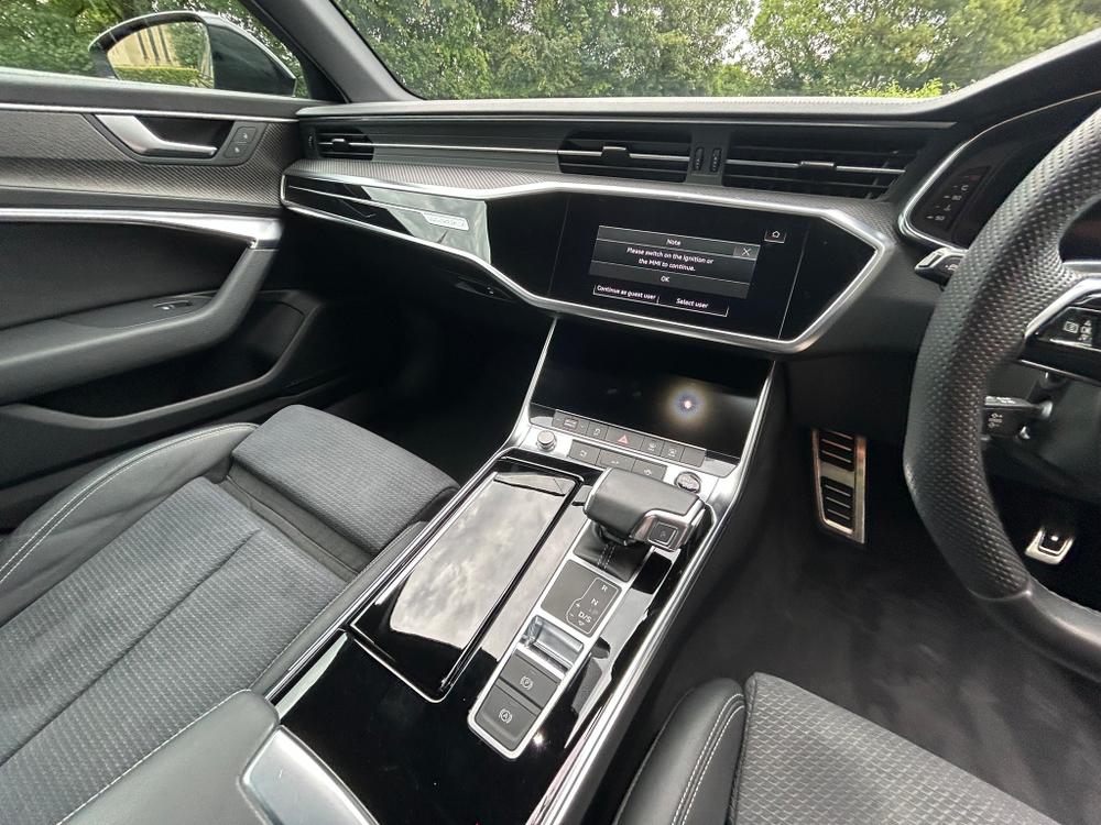Used Audi A6 Avant GX71XST 29