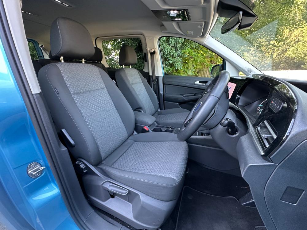Used Ford Grand Tourneo Connect MT23ZDH 21