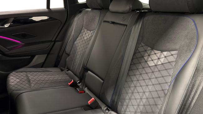 VOLKSWAGEN Tiguan Photo 7