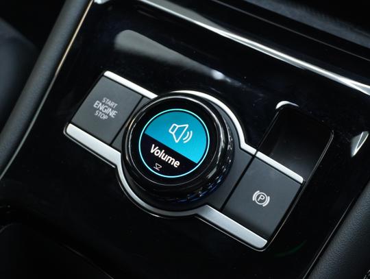 Volkswagen Tiguan Photo ea28729a-7c03-4338-8309-b0f5ff93b8f8.jpg