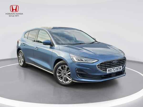 Ford Focus Photo 0