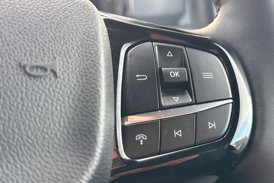 Used Ford TRANSIT CUSTOM L1DCIVSPORT2 26