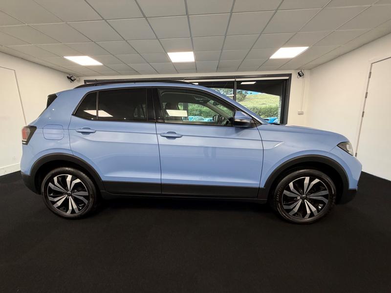 Volkswagen T-Cross Photo ea4133ad-119b-4013-b6a2-e756e9cc6385.jpg