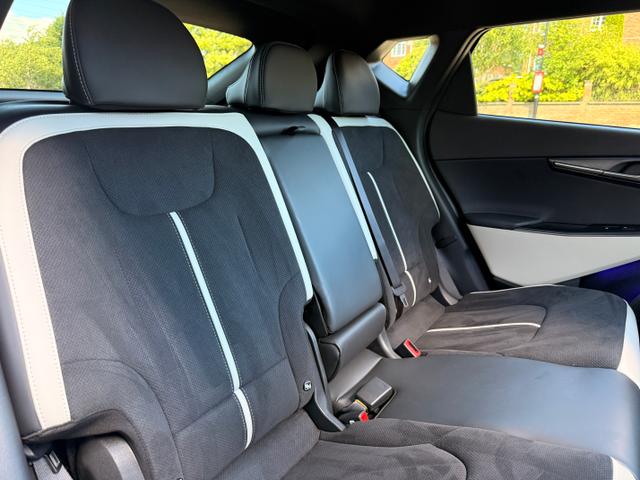 Kia EV6 Photo ea447fc4-cef3-4f37-af17-2122efdd25eb.jpg